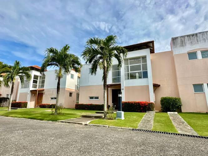 SUPER GANGA CASA 4R3.5B2P FRENTE PLAYA EN VILLA DE CAMARON   260000 - Imagen 2