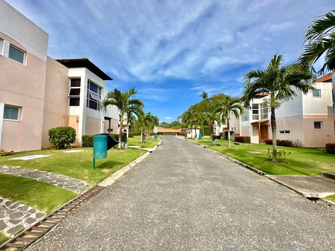 SUPER GANGA CASA 4R3.5B2P FRENTE PLAYA EN VILLA DE CAMARON   260000 - Imagen 3