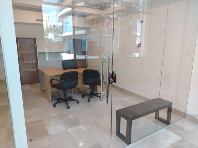 Alquiler de oficina en Plaza Punta Pacífica Edificio Grand - Imagen 8