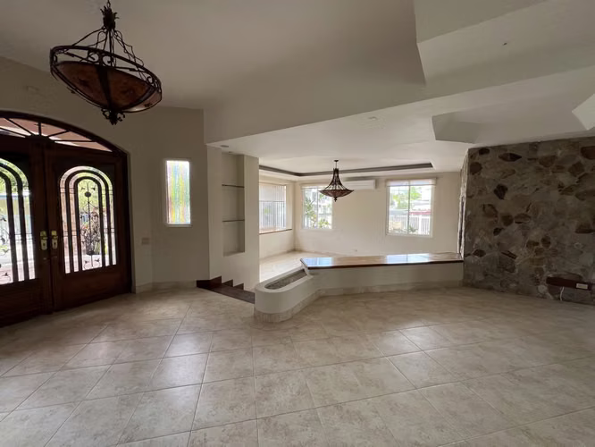 Venta De Casa En San Francisco, Loma Alegre