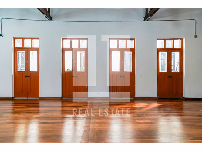 Se vende Edificio en Casco Viejo - Local - Imagen 10