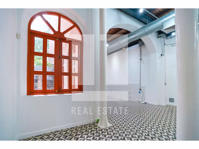 Se vende Edificio en Casco Viejo - Local - Imagen 4