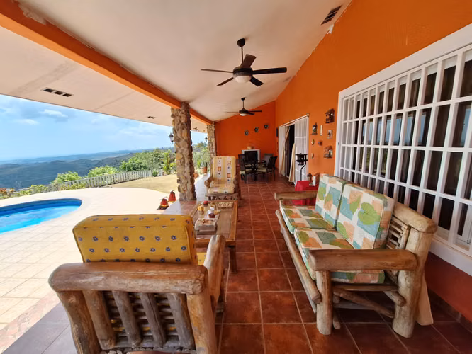 Alquiler Casa en El Jobo Las Lajas