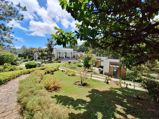 Se alquila  y se vende casa en Altos del María