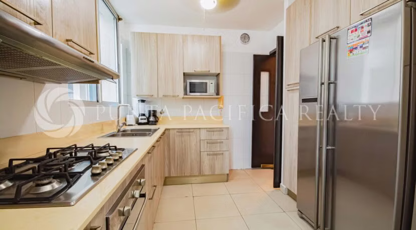 Serenity on the Bay en Venta de 2 habitaciones, 124m2, 2.5 baños. $215000