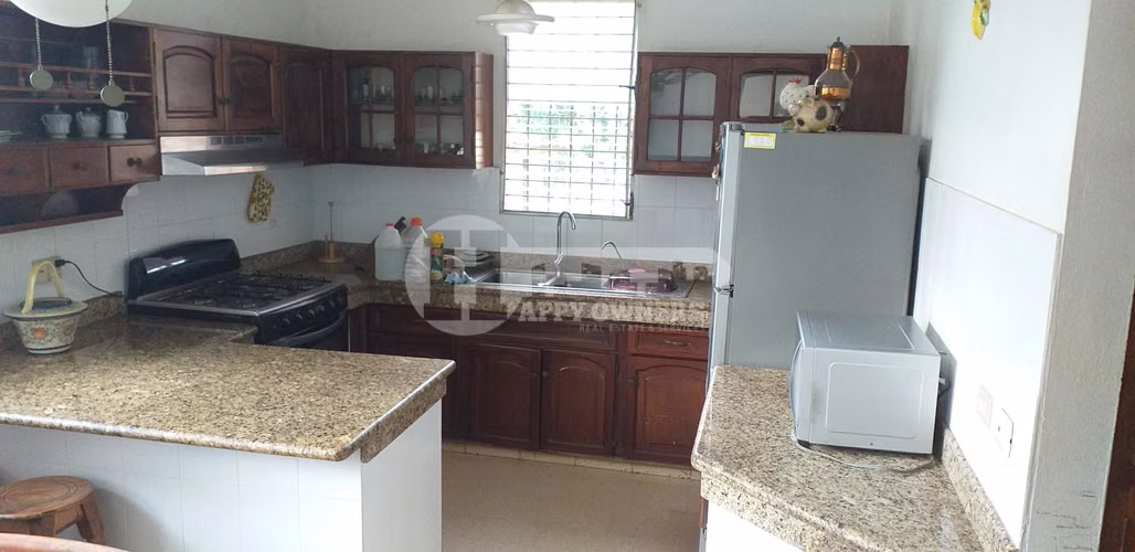 Se vende Casa en el Vigía de Chitré Herrera