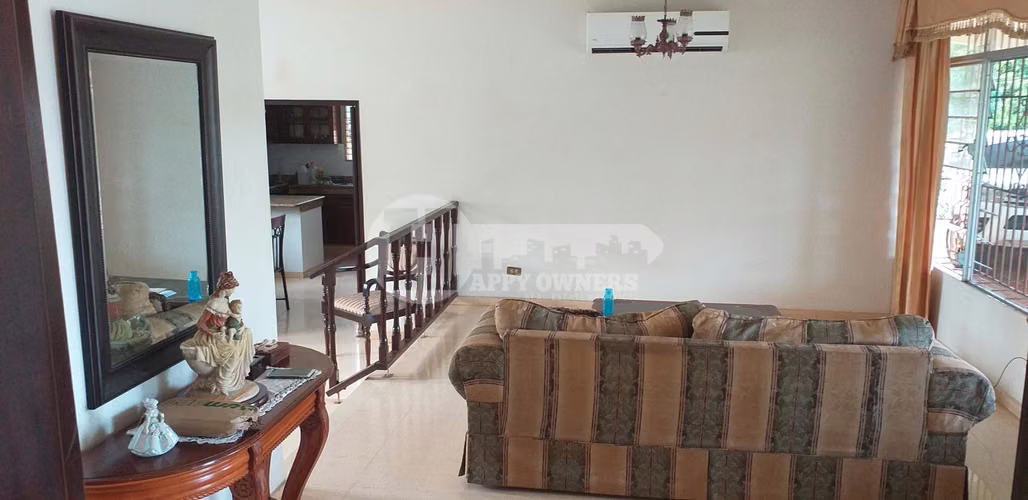 Se vende Casa en el Vigía de Chitré Herrera