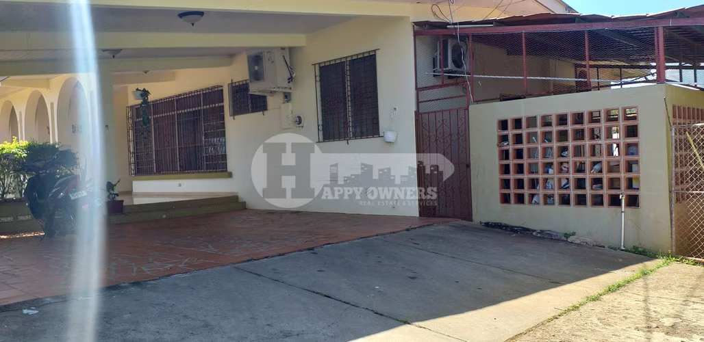 Se vende Casa en el Vigía de Chitré Herrera