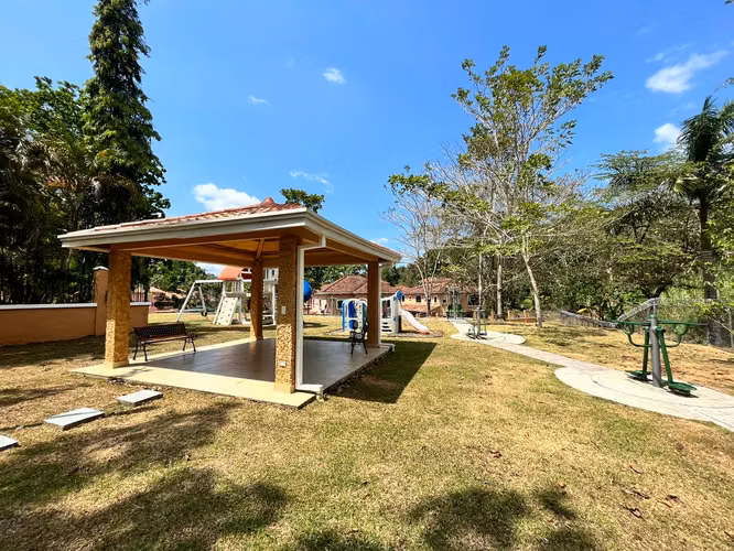 Venta de Lote Clayton Village