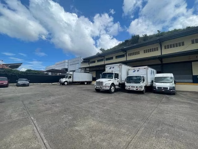 Se Vende Bodega en El Crisol -Ave Domingo Diaz