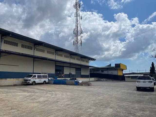 GALERAS EL CRISOL - El Crisol - Warehouse For Sale
