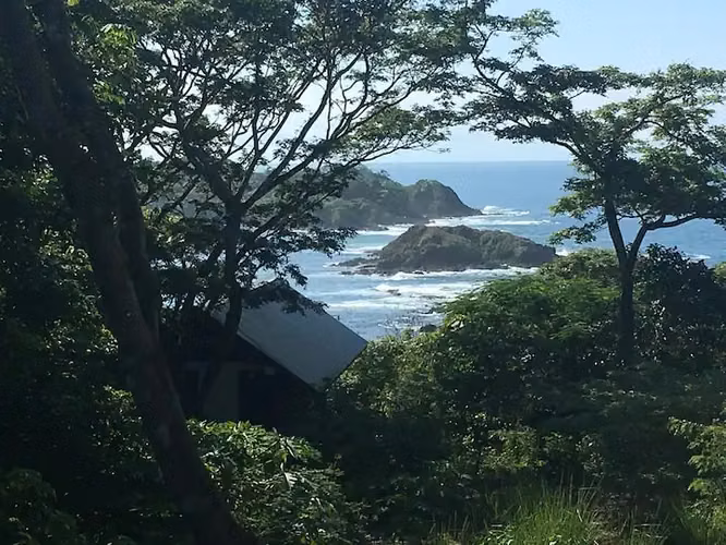 Venta de terreno frente al mar en Cocoloche - Playa Venao