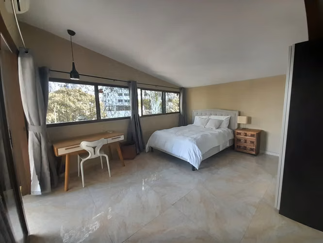 Venta de edificio en La Cresta