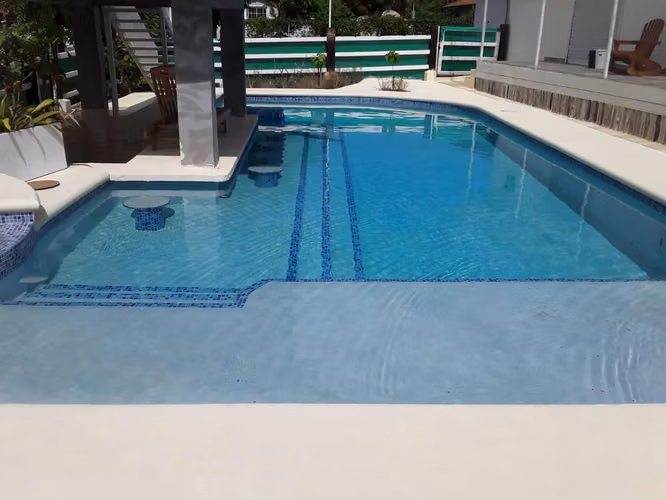 Hermosa casa con terreno amplio