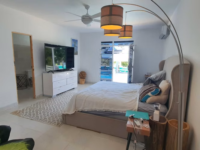 Hermosa casa con terreno amplio