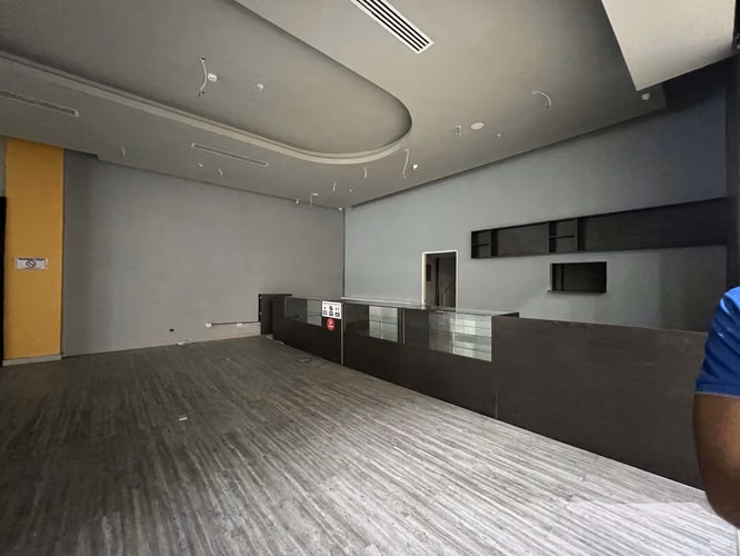Venta de Local Comercial en Los Andes Mall – 105 m² | Excelente Ubicación y Alto Tráfico