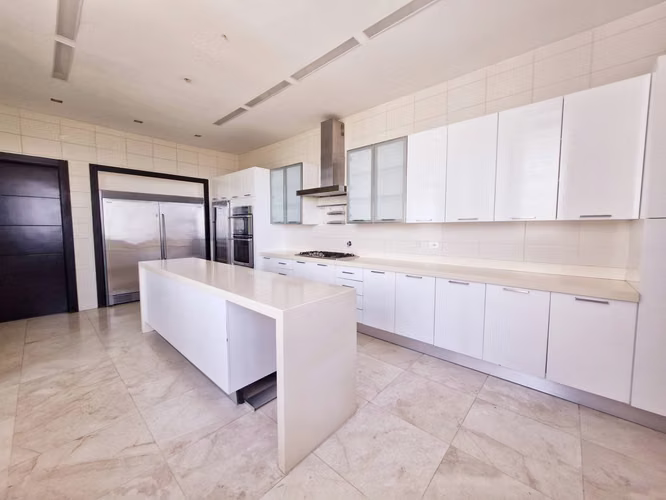 penthouse VITRI $1,600,000 4 recs
