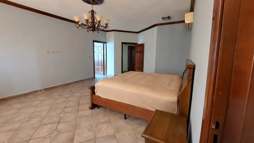 Venta de penthouse en El Carmen - Imagen 2