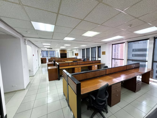 Oficina en venta en PH Humbold, Marbella - Imagen 4
