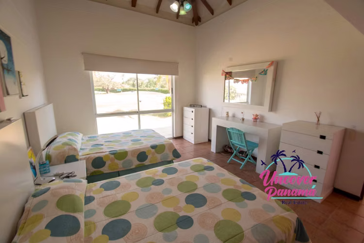 Casa adosada en venta en Costa Blanca Golf & Villas, cerca de la playa