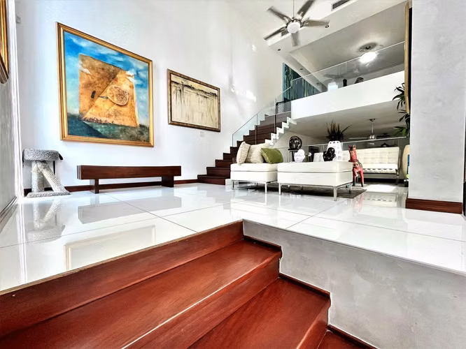 Venta de Casa Exclusiva en PH Minimal Houses, Altos del Golf 26-2404GG