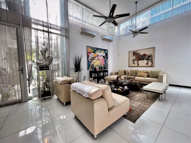 Venta de Casa Exclusiva en PH Minimal Houses, Altos del Golf 26-2404GG