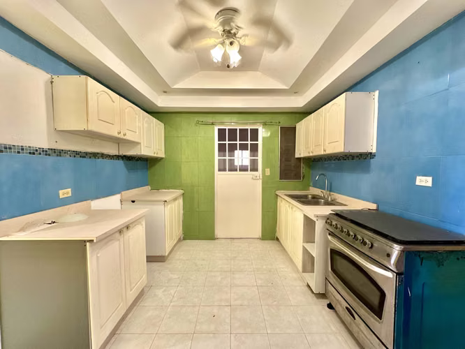 Super buena ganga en Villa Zaita, Casa de 4rec, 3baños, @ $105000 - Imagen 6