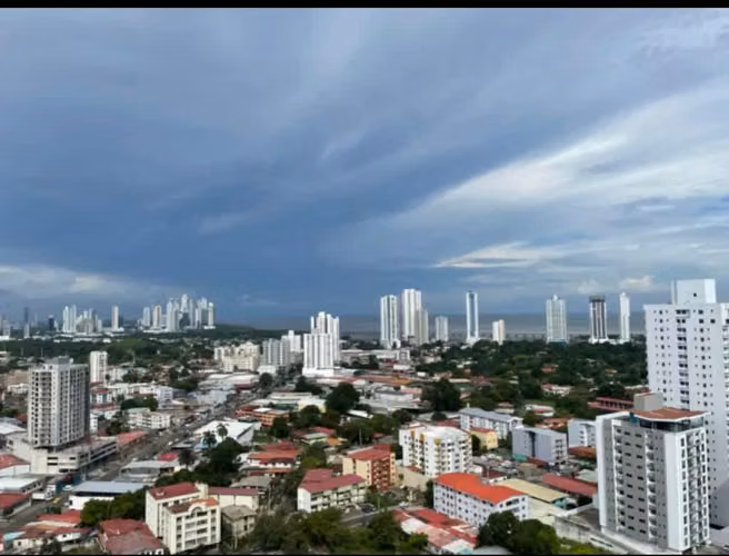 Venta de apartamento en PH Coral Towers - Via España