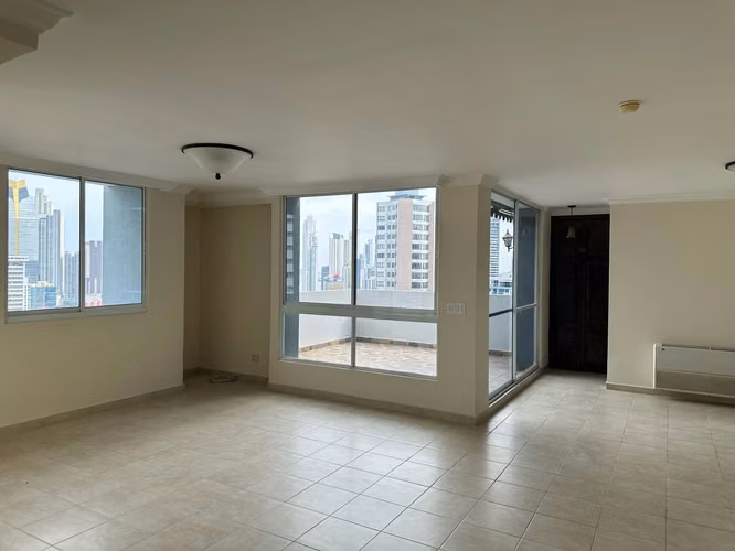 El Cangrejo Penthouse - Precio Bajado!