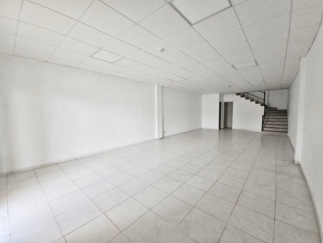 SE VENDE CENTRO COMERCIAL EN LA CARRETERA PANAMERICANA - 2,100 M2