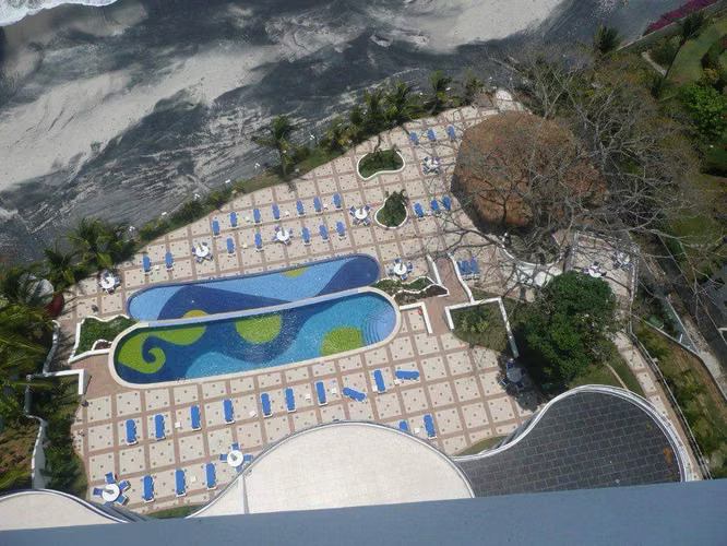 GANGA! Venta de apartamento en Coronado