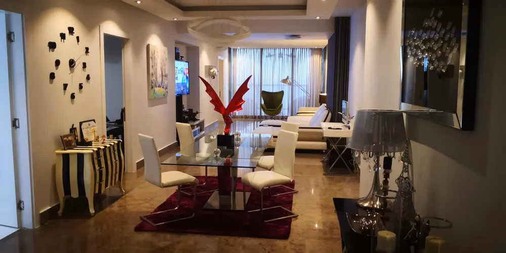Sale of apartment in Yoo - Ave. Balboa