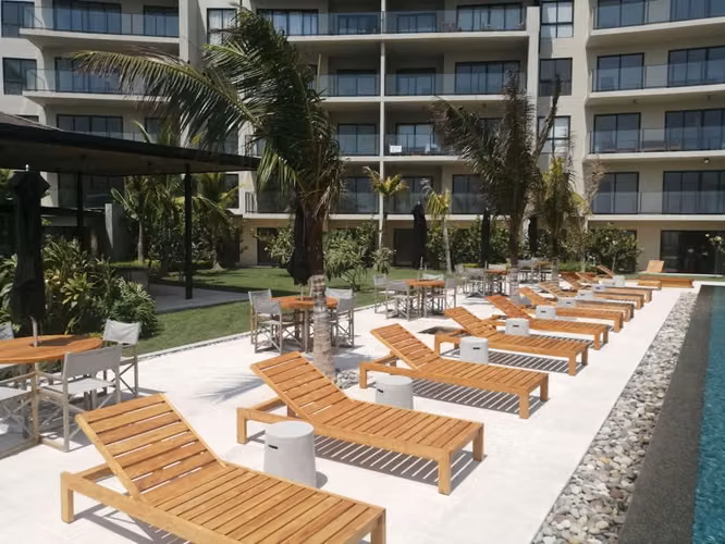 VENDO APARTAMENTO. PUNTA CAELO. SAN CARLOS. PLAYA. PADEL.