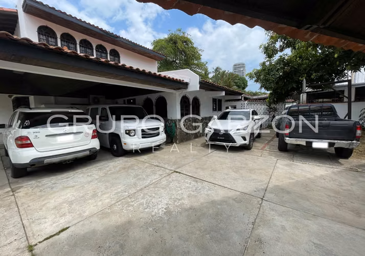 Venta de Casa en San Francisco (Altos del Golf)
