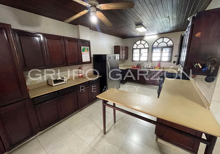 Venta de Casa en San Francisco (Altos del Golf)