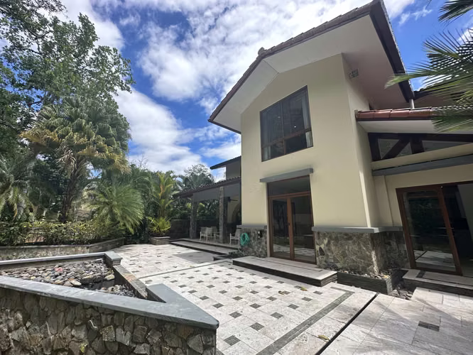 Venta de casa en Camino de Cruces
