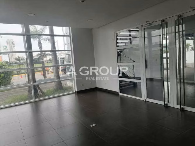 Santa Maria Business Park - Santa Maria -  Se Vende Bodega
