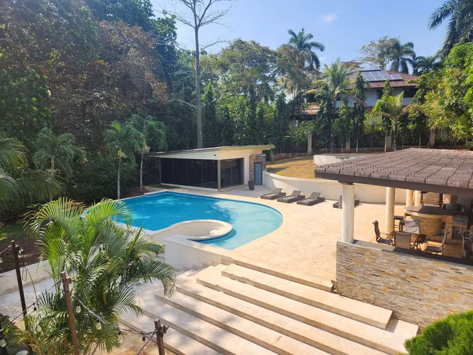 Venta de casa en Clayton