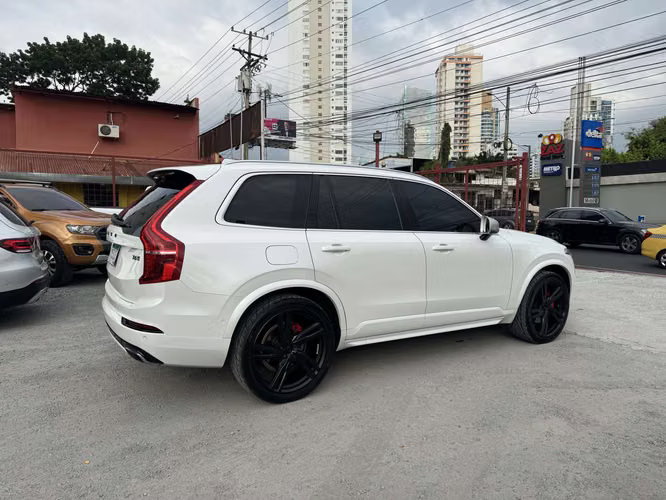 VOLVO XC90 2018