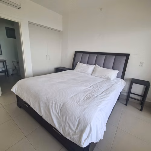 VENDO APARTAMENTO. PUNTA CAELO. SAN CARLOS. PLAYA. PADEL.