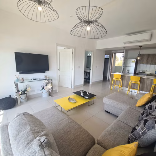 VENDO APARTAMENTO. PUNTA CAELO. SAN CARLOS. PLAYA. PADEL.