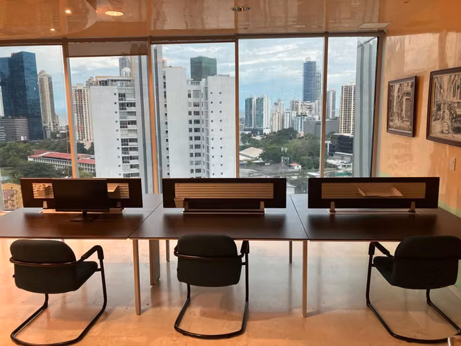 EN VENTA Y ALQUILER OFICINA EN TORRE GLOBAL - CALLE 50