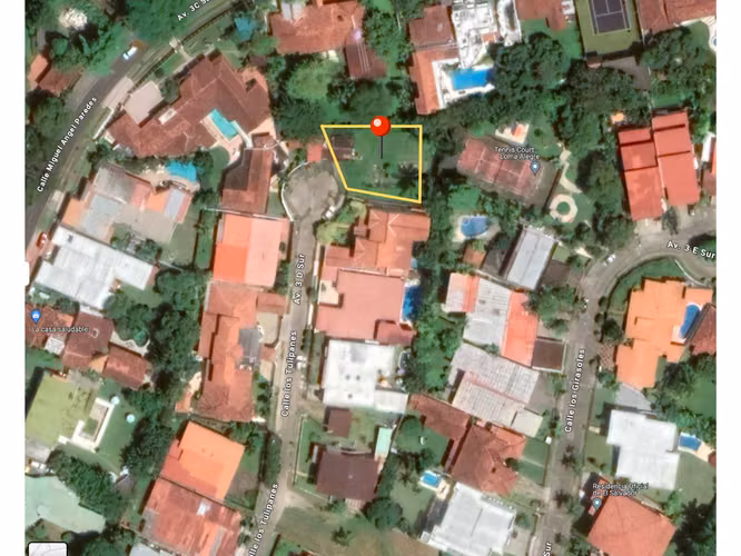 Terreno en Loma Alegre