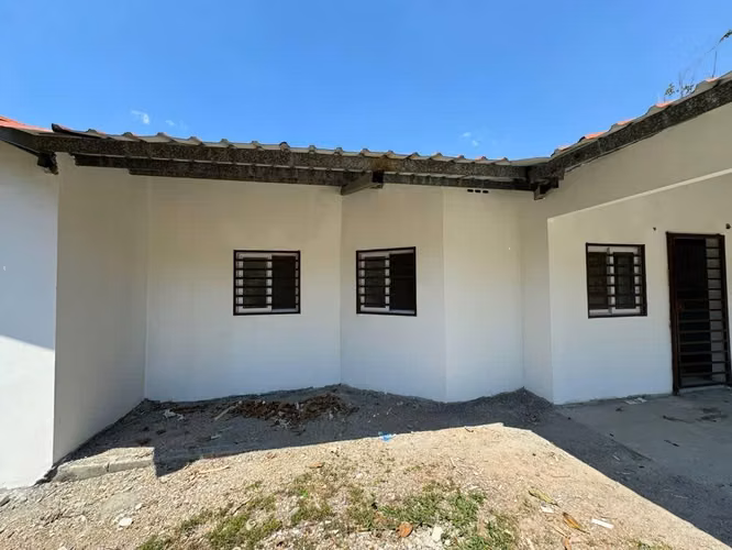 Casa Campestre nueva Maglarito Sorá 2,400m2/t