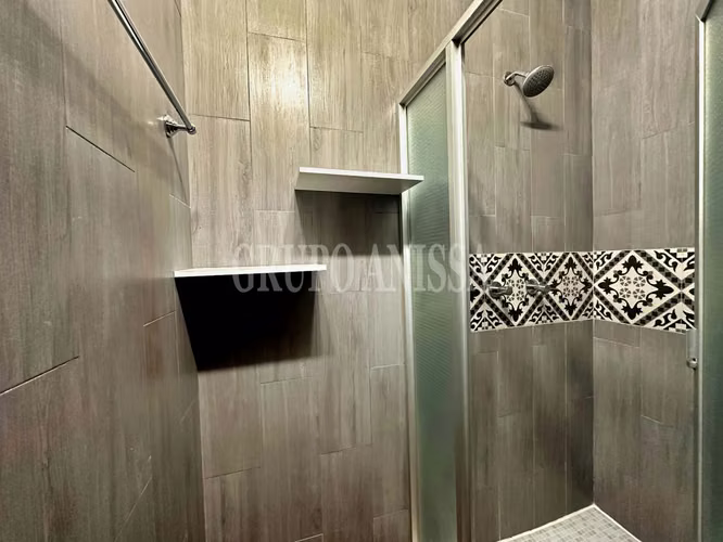 Se Vende Moderna Casa con Vistas y Piscina En Altos del Maria