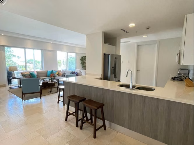 Venta de Apartamento de Playa en Buenaventura Panamá