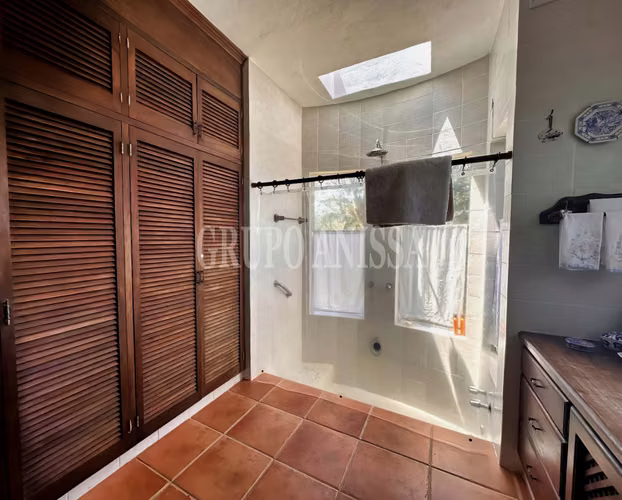 Se Vende Impresionante Casa con Vistas y Piscina en Sorá