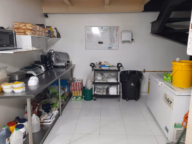 ¡Oportunidad de Inversión! Se Vende Restaurante Totalmente Operativo en Panamá Este