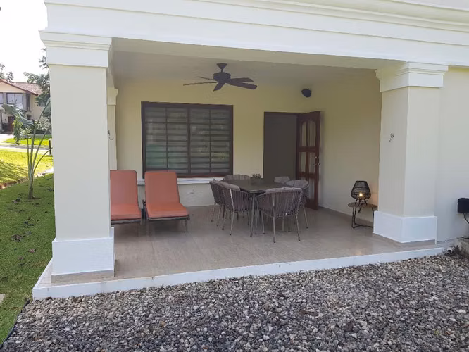 Venta de casa en Camino de Cruces