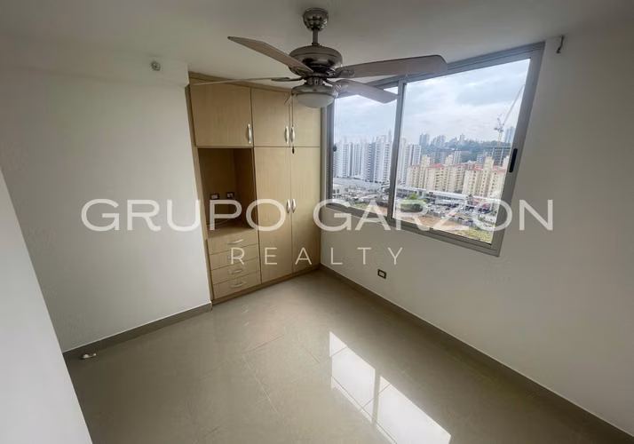 Venta de apartamento en Condado del Rey (PH Rokas)